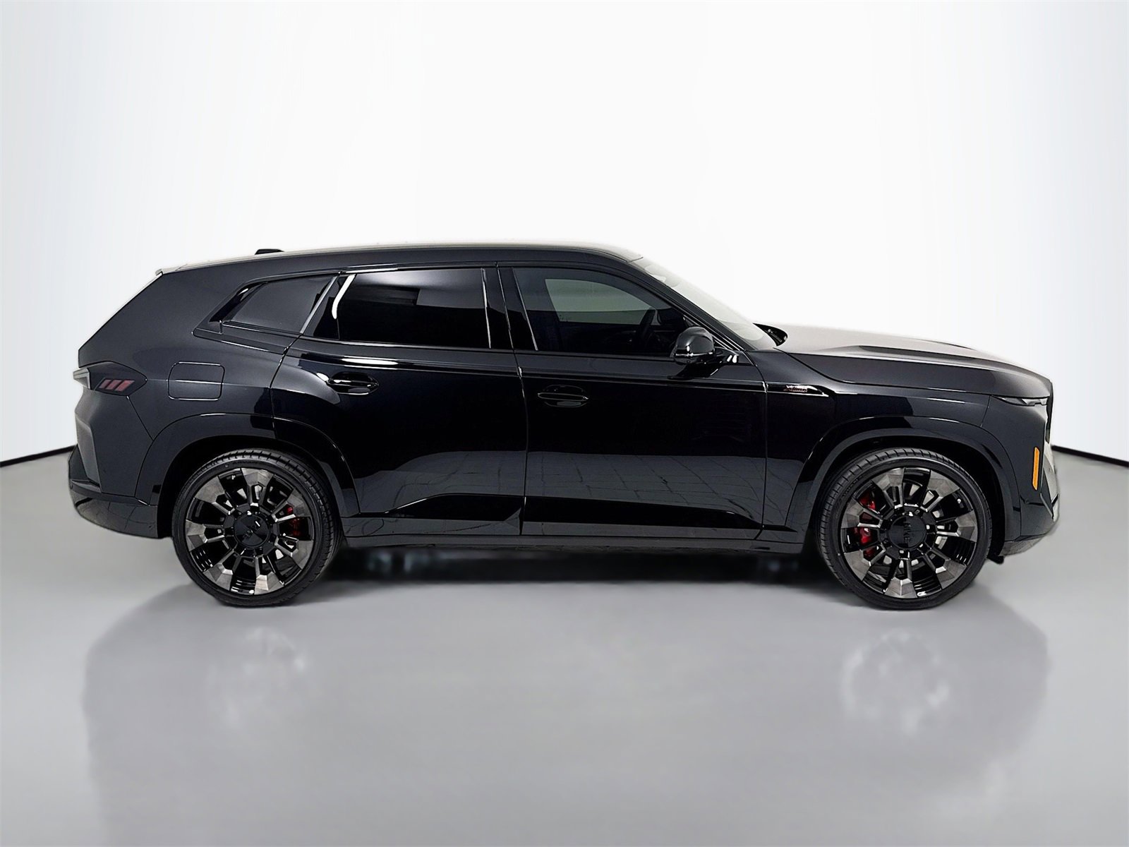 Used 2026 BMW XM Label Red image 8