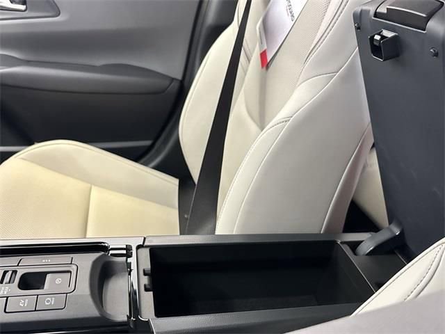 New 2026 Toyota Prius XLE image 21