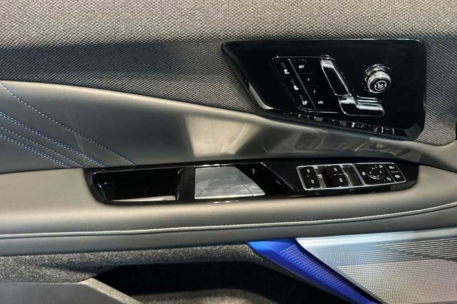 New 2026 Cadillac Optiq V image 11