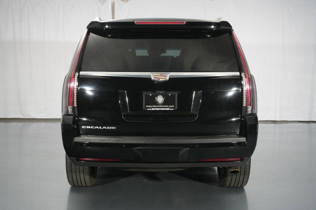 Used 2020 Cadillac Escalade Luxury image 21