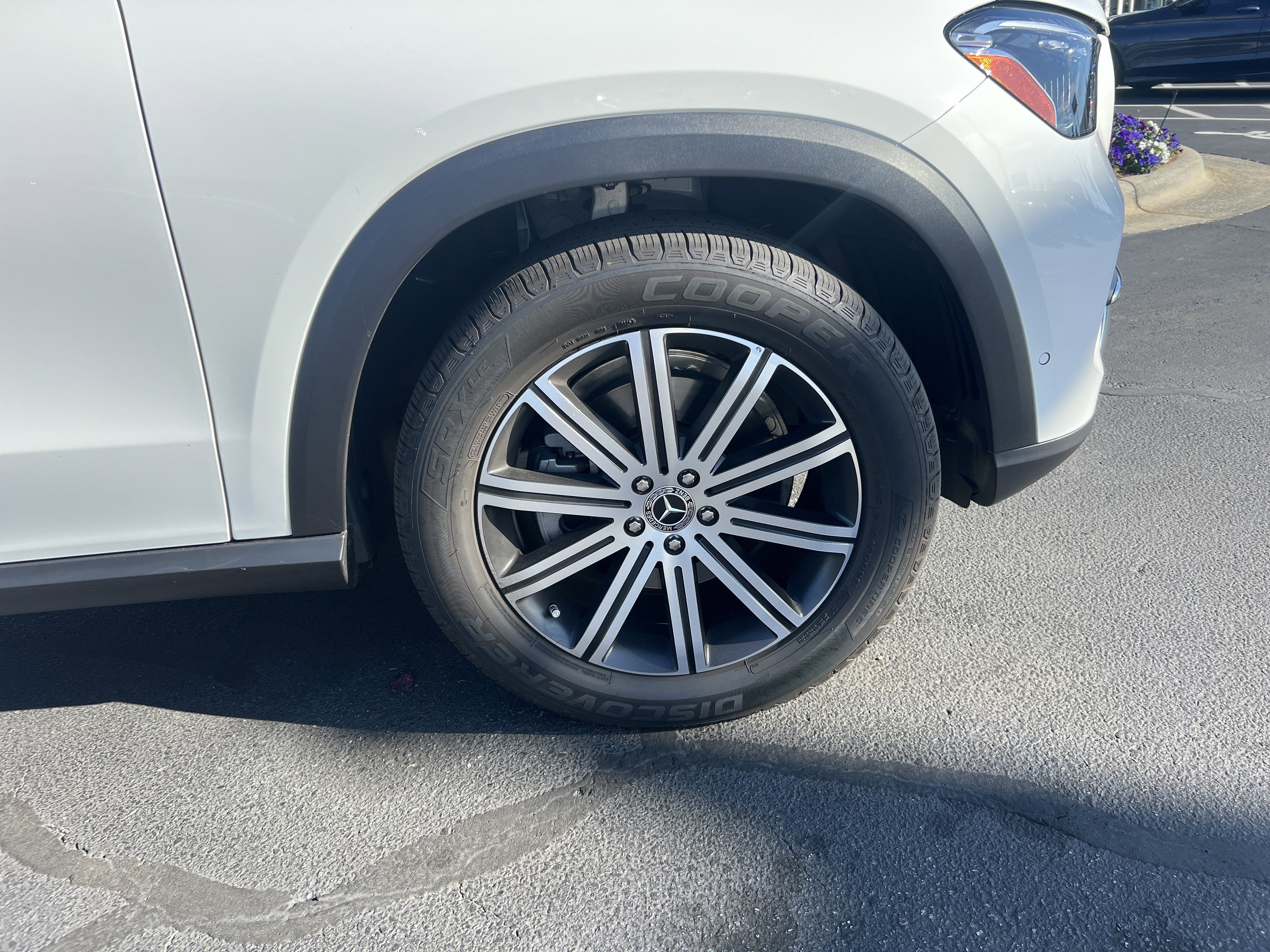 Certified 2025 Mercedes-Benz GLE 350 4MATIC image 13