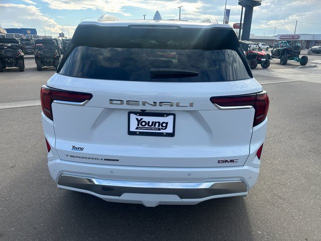 New 2026 GMC Terrain Denali image 5