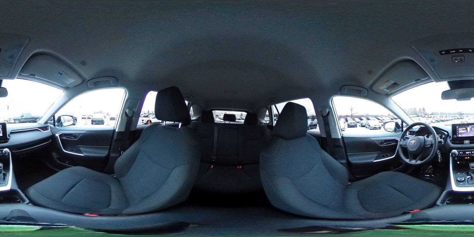 Used 2025 Toyota RAV4 LE image 41