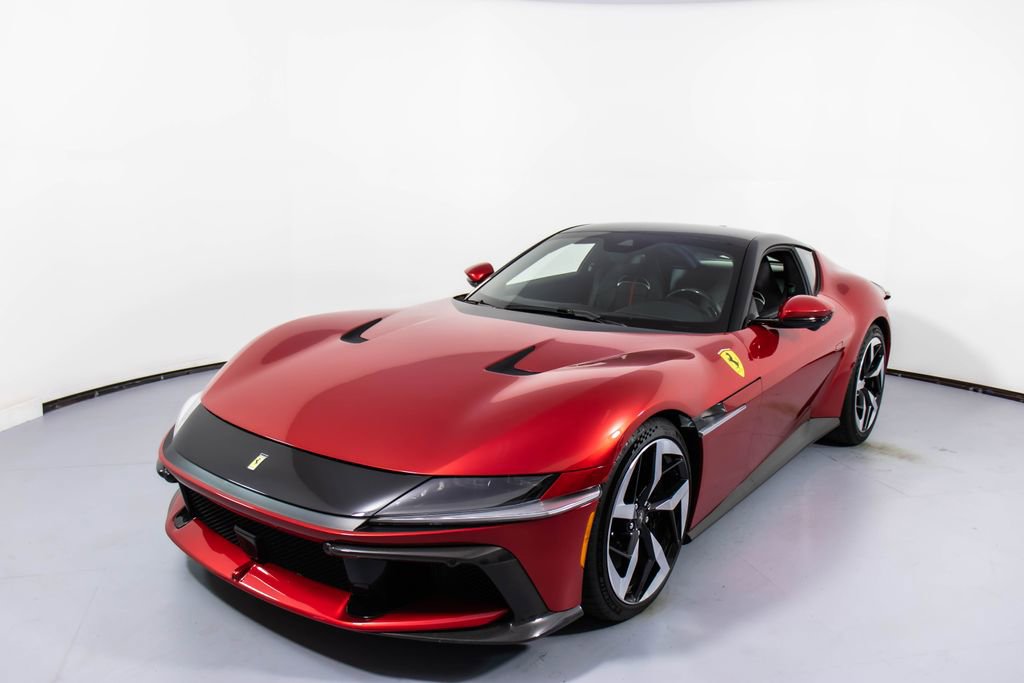 Certified 2025 Ferrari 12Cilindri image 10