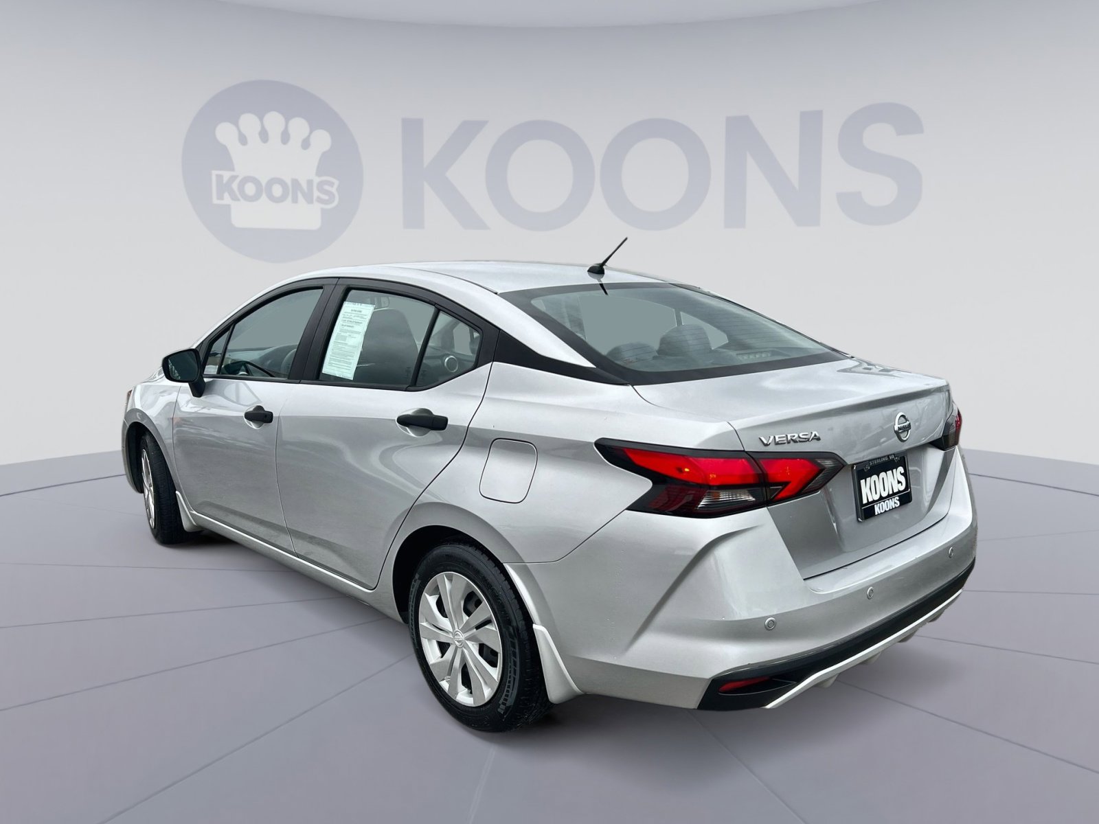 Used 2020 Nissan Versa S image 4