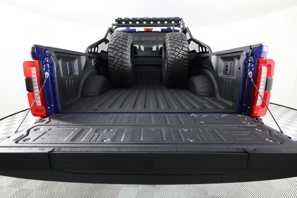 Used 2026 Ford F250 Lariat w/ Black Appearance Package AWD/4WD image 7