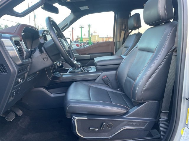 Used 2022 Ford F150 Lariat w/ Equipment Group 502A High image 8