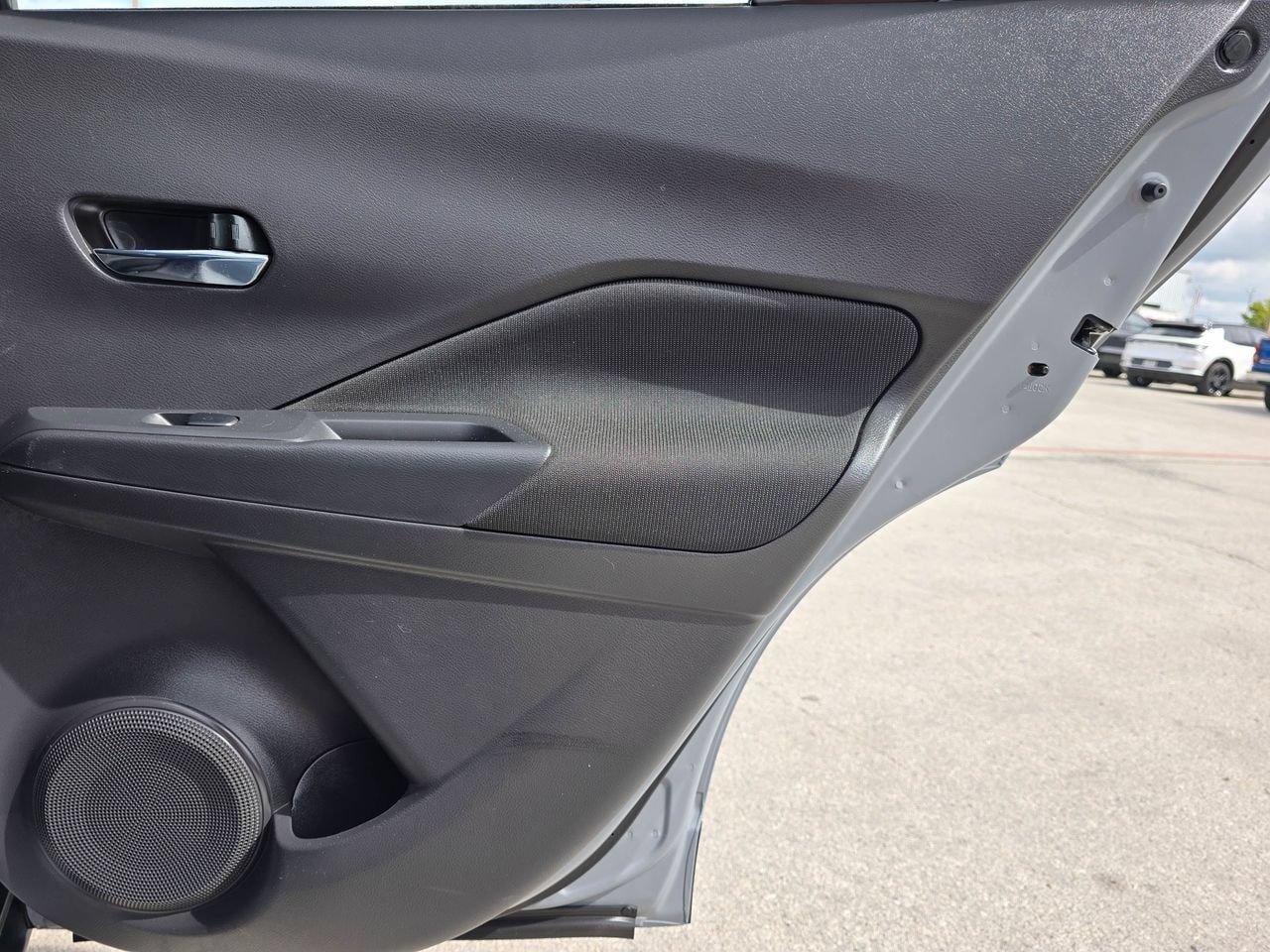 Used 2024 Nissan Kicks SV FWD image 25