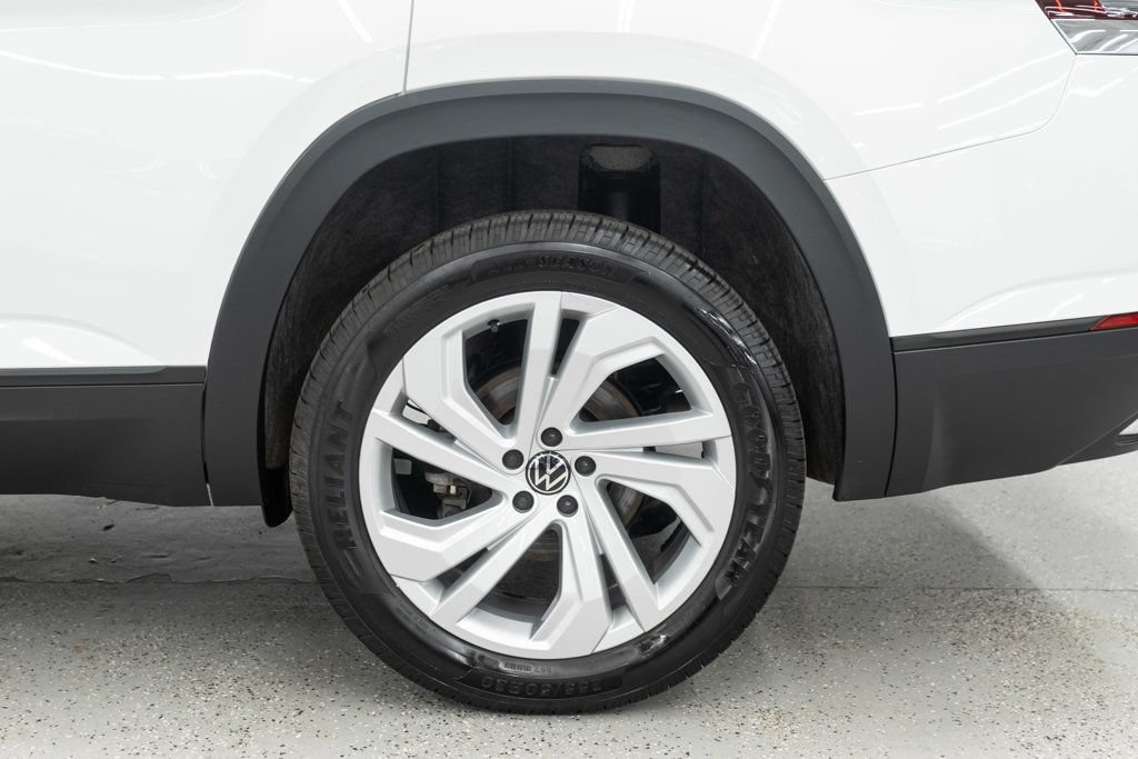 Used 2023 Volkswagen Atlas SE w/ Panoramic Sunroof Package AWD/4WD image 35