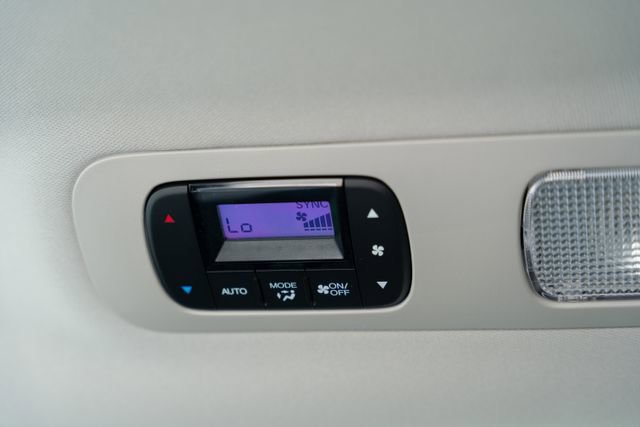 New 2026 Honda Odyssey Touring image 18