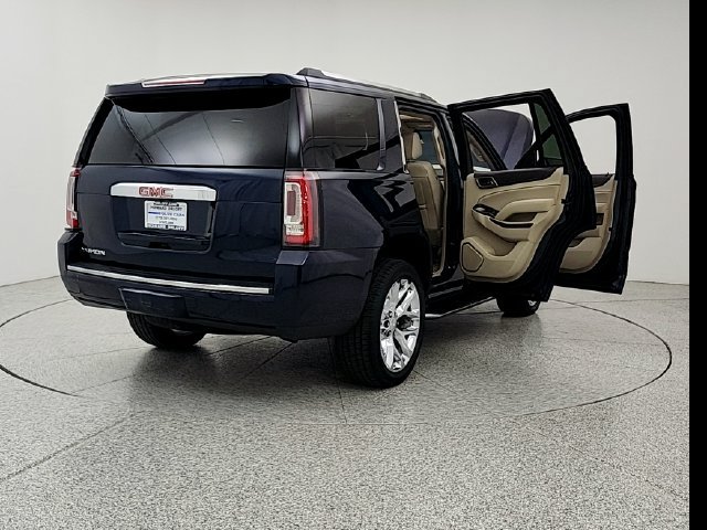 Used 2020 GMC Yukon Denali w/ Open Road Package AWD/4WD image 11
