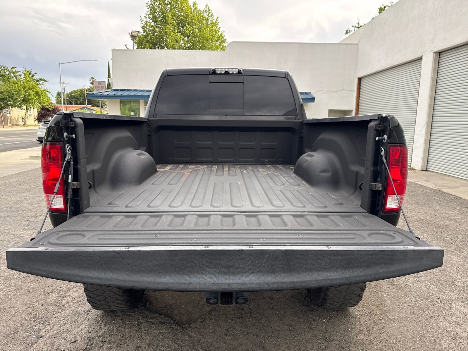 Used 2016 RAM 2500 Big Horn image 23