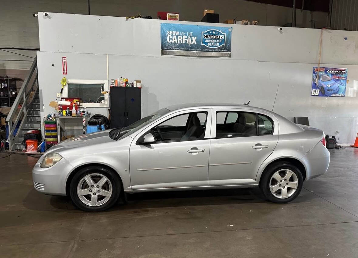 Used 2009 Chevrolet Cobalt LT image 3