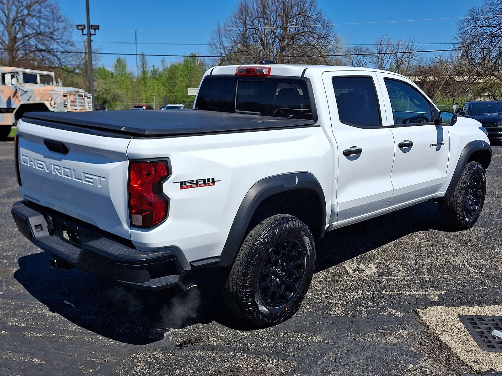 Used 2024 Chevrolet Colorado Trail Boss w/ Advanced Trailering Package AWD/4WD image 23
