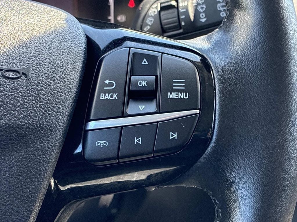 Used 2025 Ford Escape Active w/ Cold Weather Package FWD image 24