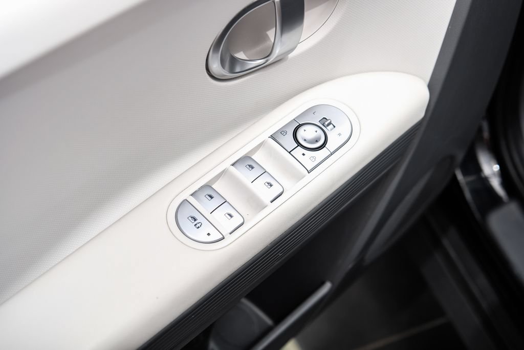 Used 2024 Hyundai Ioniq 5 SEL RWD image 51