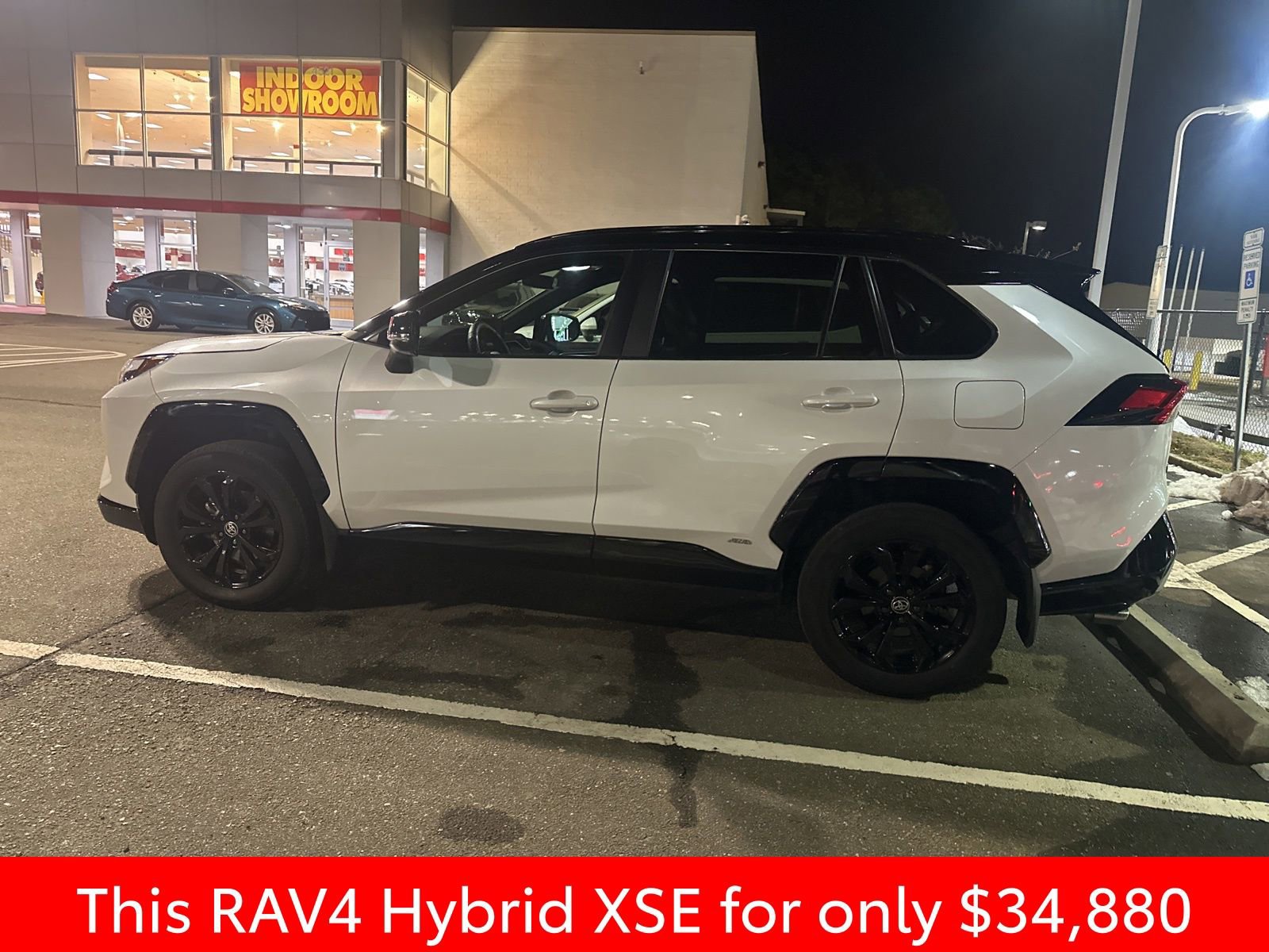 Used 2024 Toyota RAV4 XSE image 18