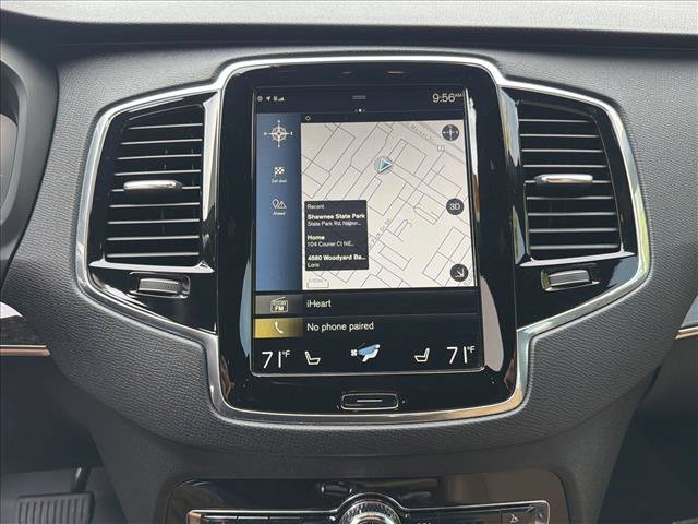 Used 2018 Volvo XC90 T6 Momentum w/ Convenience Package AWD/4WD image 21