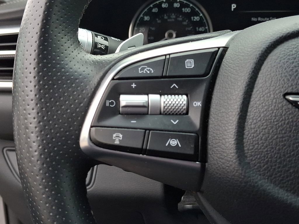 Used 2025 Genesis G70 2.5T AWD/4WD image 21