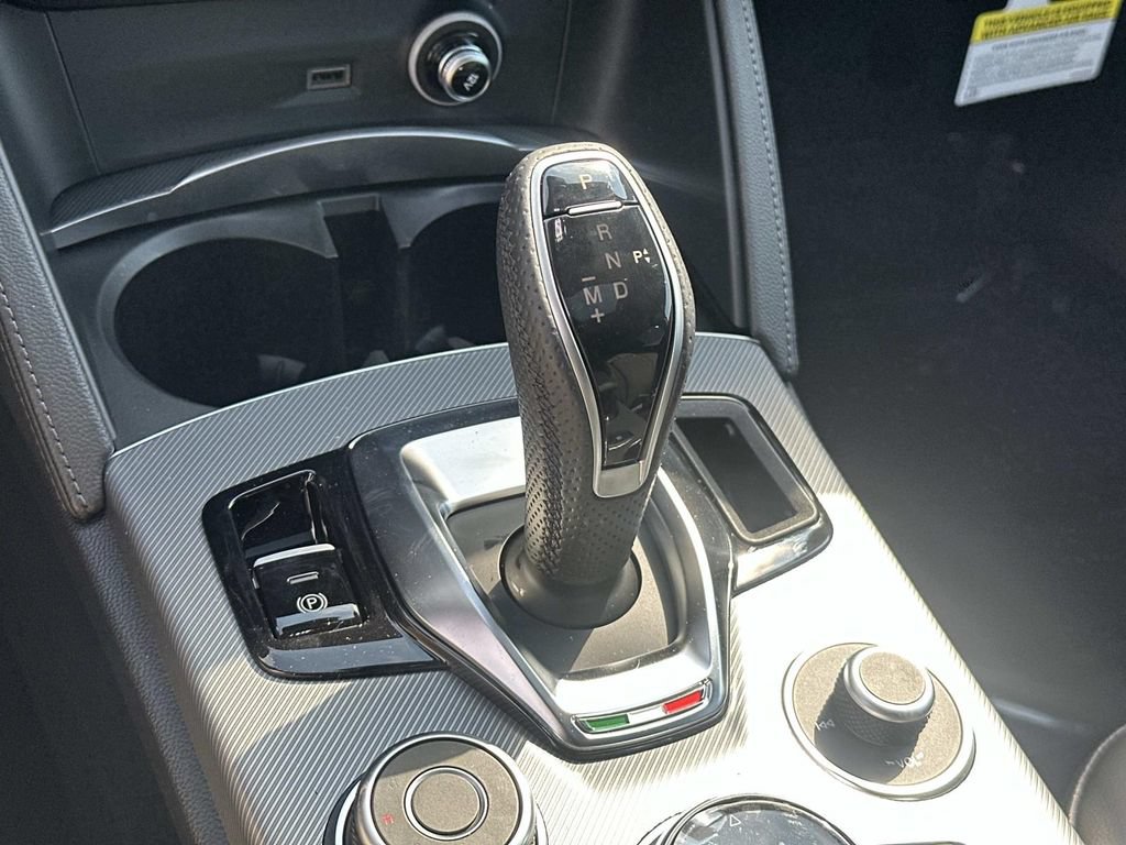 New 2026 Alfa Romeo Stelvio Sprint AWD/4WD image 26