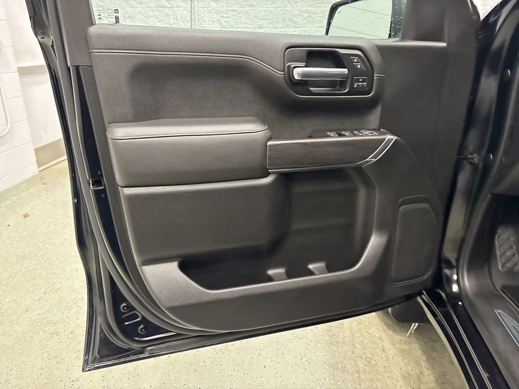 Used 2019 Chevrolet Silverado 1500 LTZ w/ LTZ Plus Package image 14