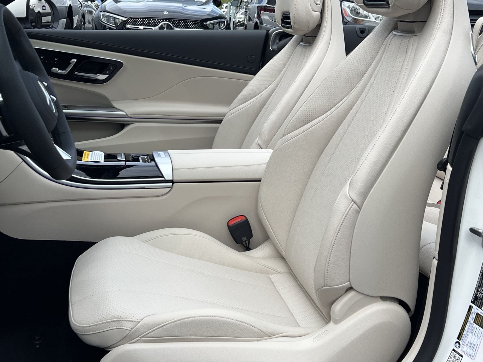 New 2027 Mercedes-Benz CLE 450 4MATIC Cabriolet image 18