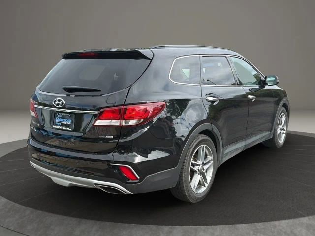 Used 2017 Hyundai Santa Fe AWD image 5