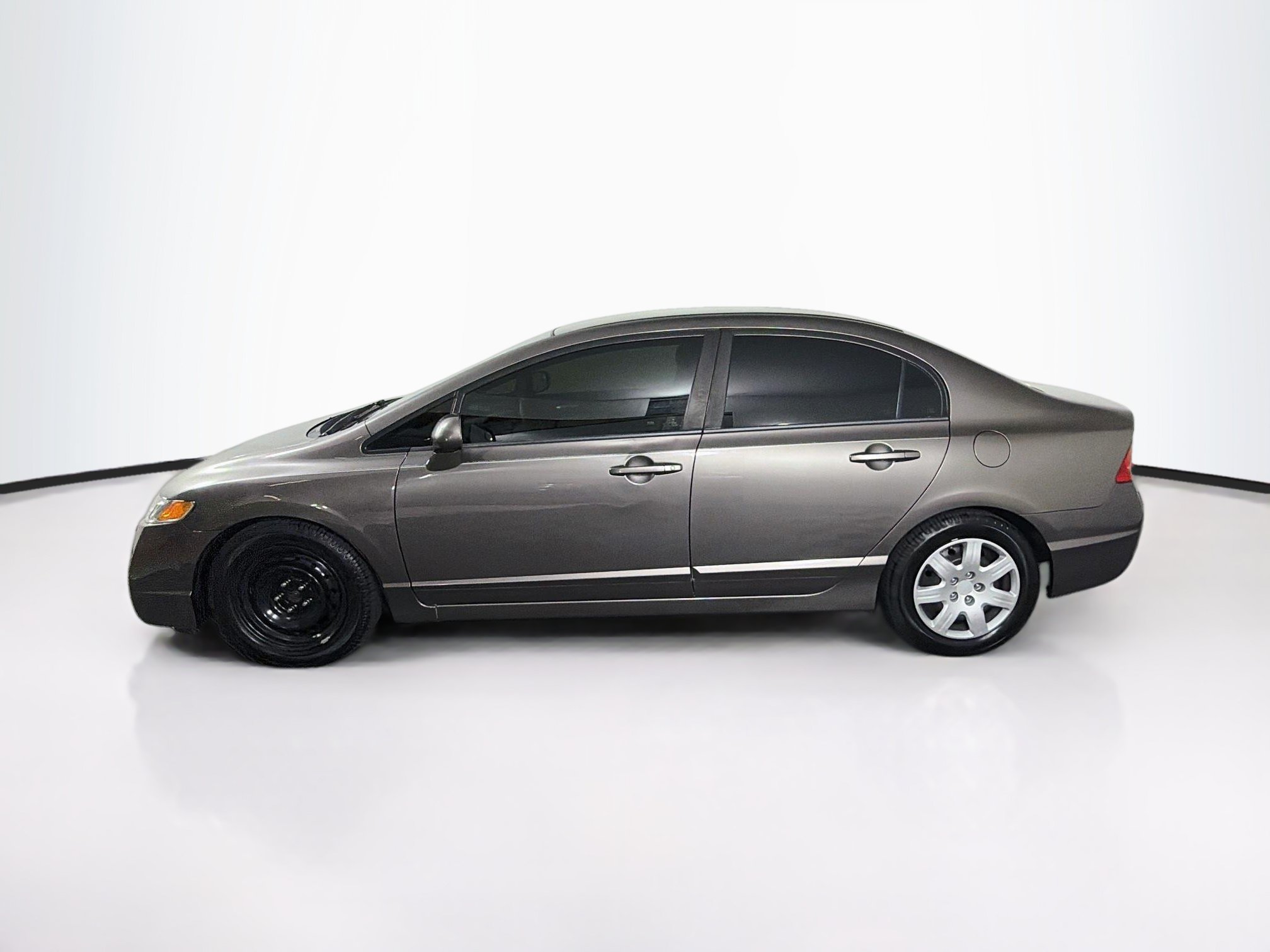 Used 2011 Honda Civic LX image 4