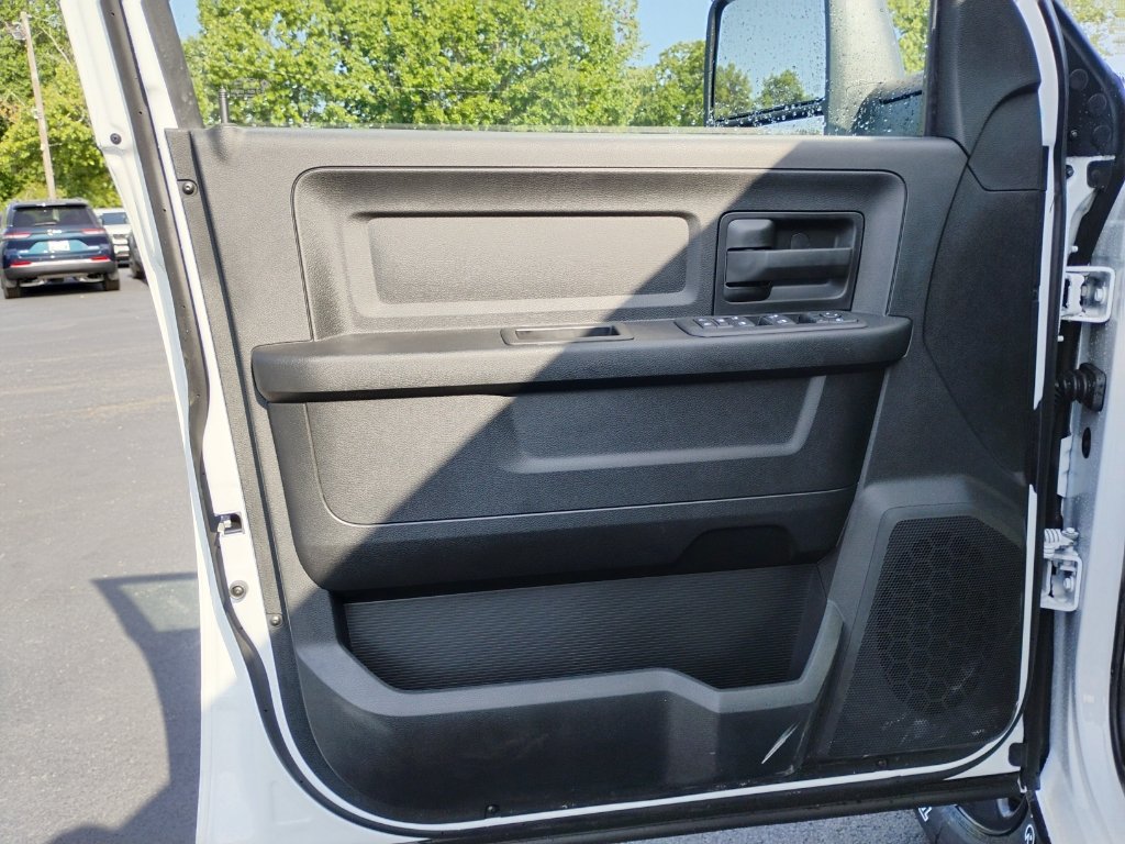 New 2026 RAM 2500 Tradesman AWD/4WD image 17