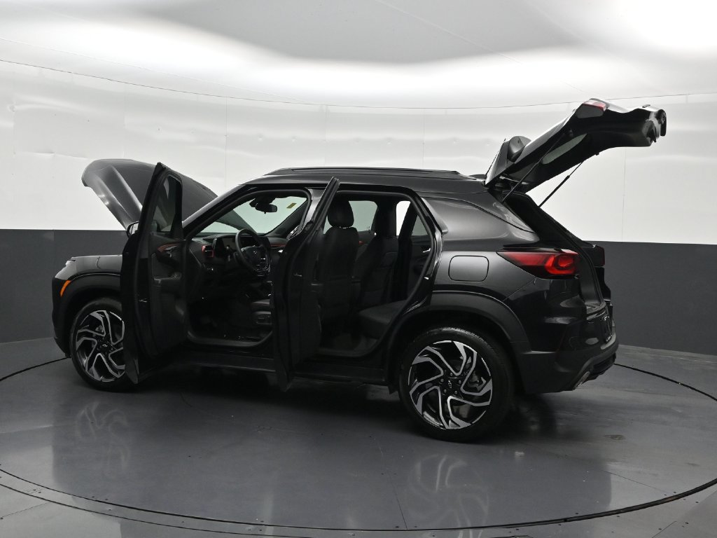 Used 2024 Chevrolet TrailBlazer RS w/ Driver Confidence Package FWD image 33