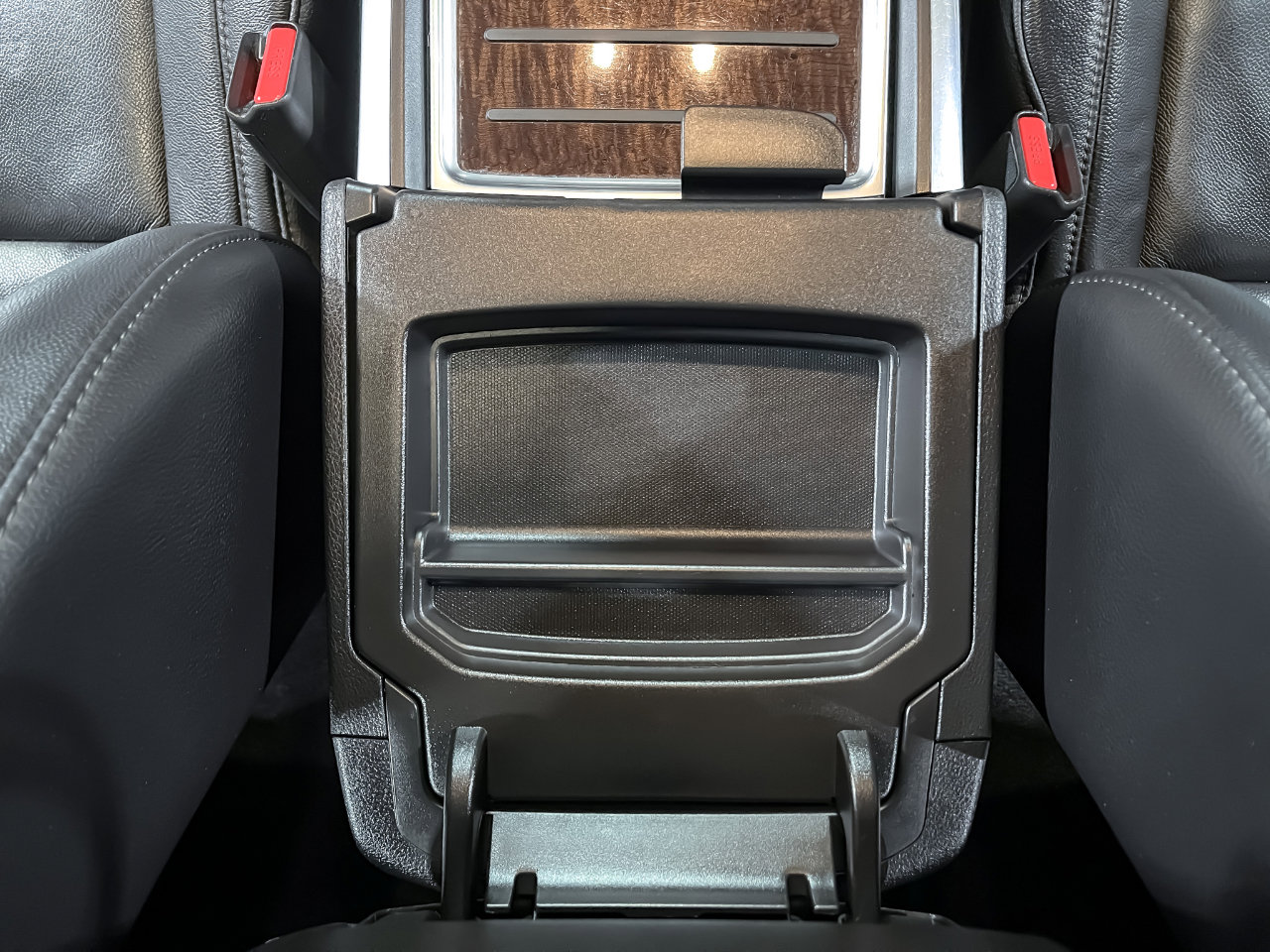 Used 2018 Acura MDX SH-AWD image 34