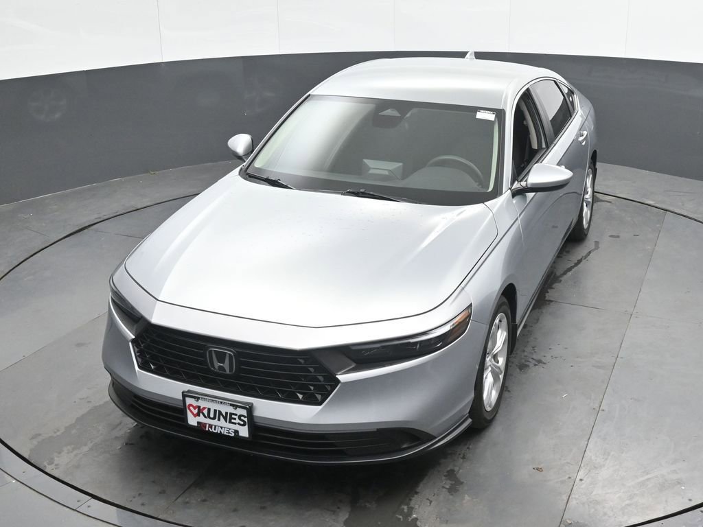 Used 2024 Honda Accord LX image 32