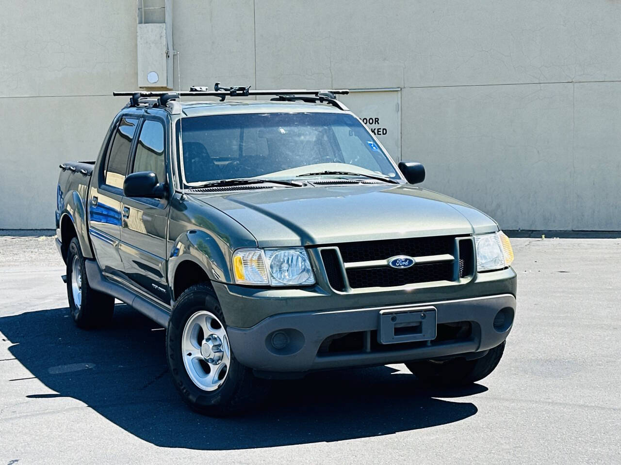 Used 2001 Ford Explorer Sport Trac 4x4