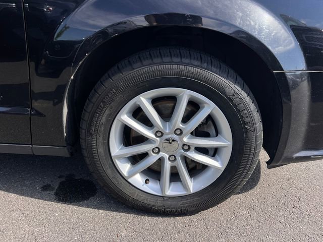 Used 2019 Dodge Grand Caravan SXT FWD image 33