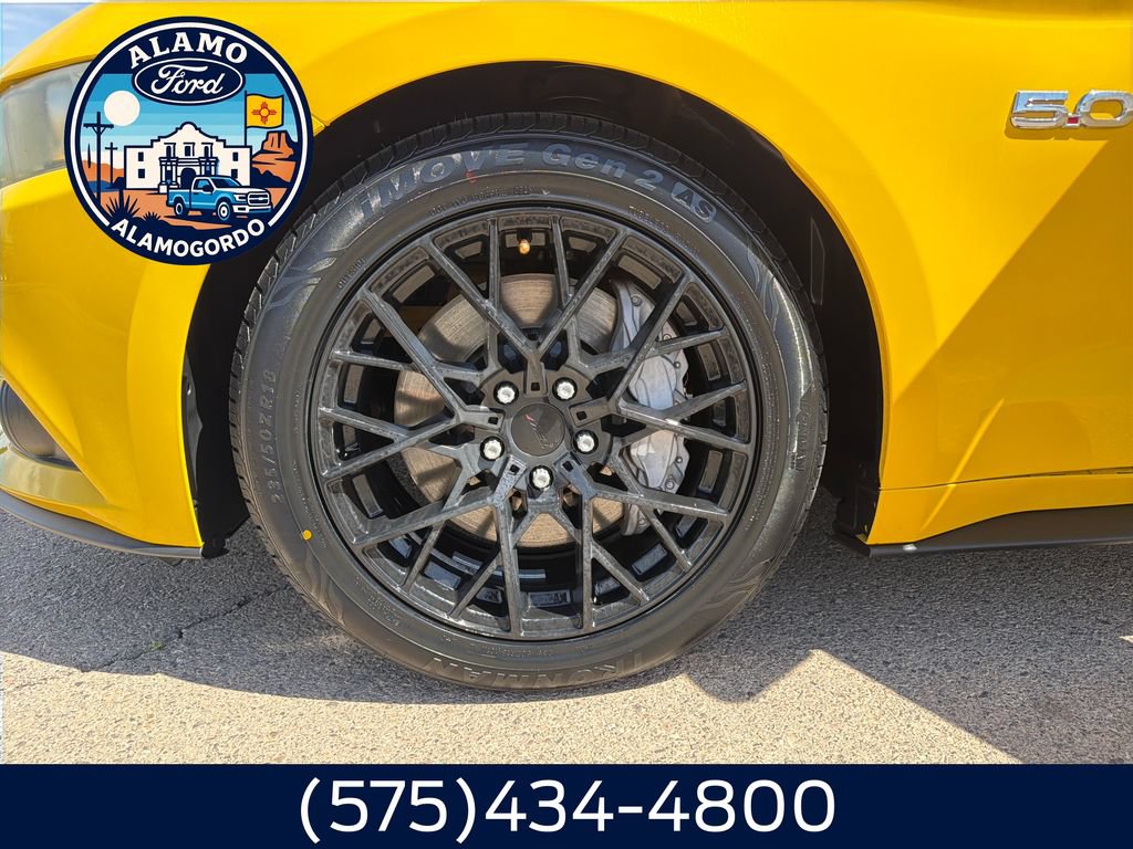 Used 2015 Ford Mustang GT Premium RWD image 27