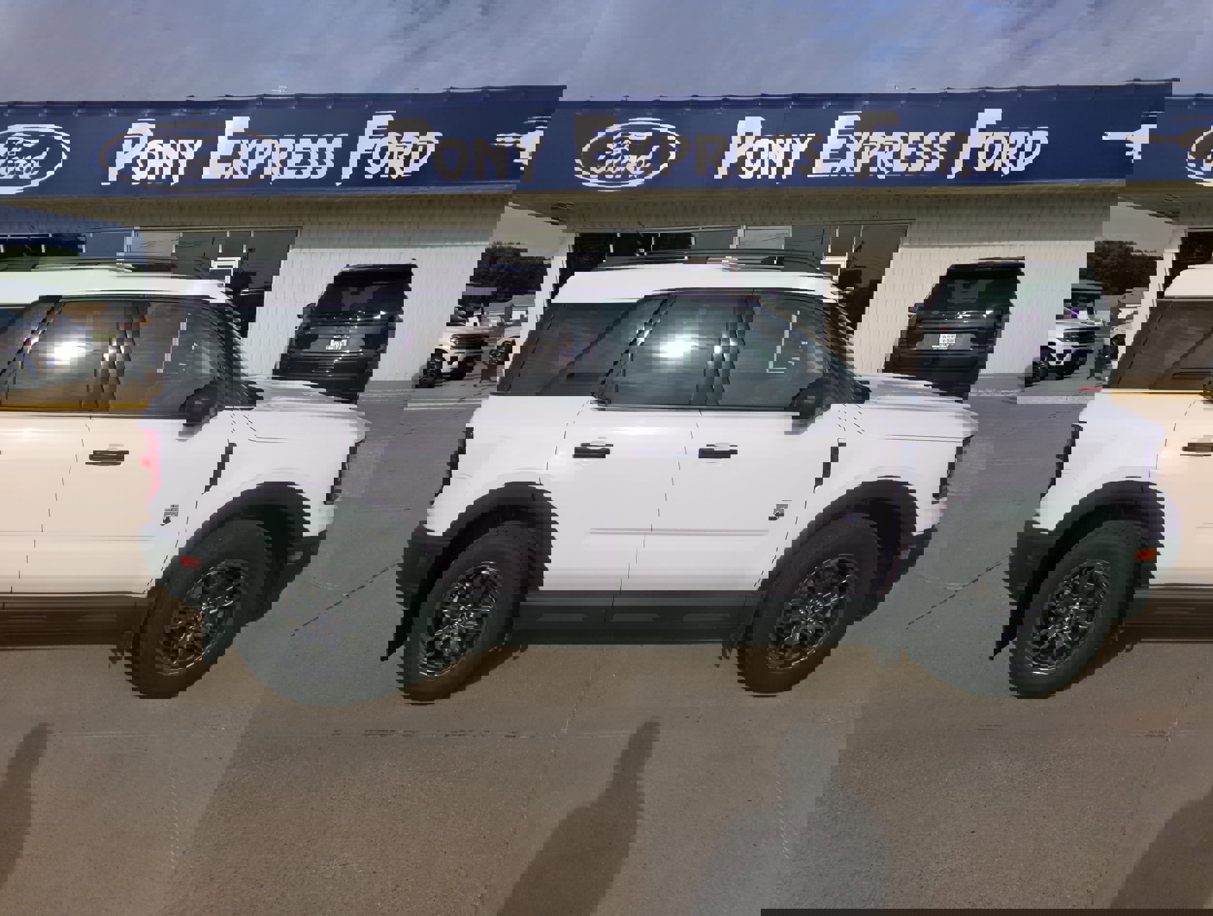 Used 2022 Ford Bronco Sport Big Bend w/ Convenience Package image 2