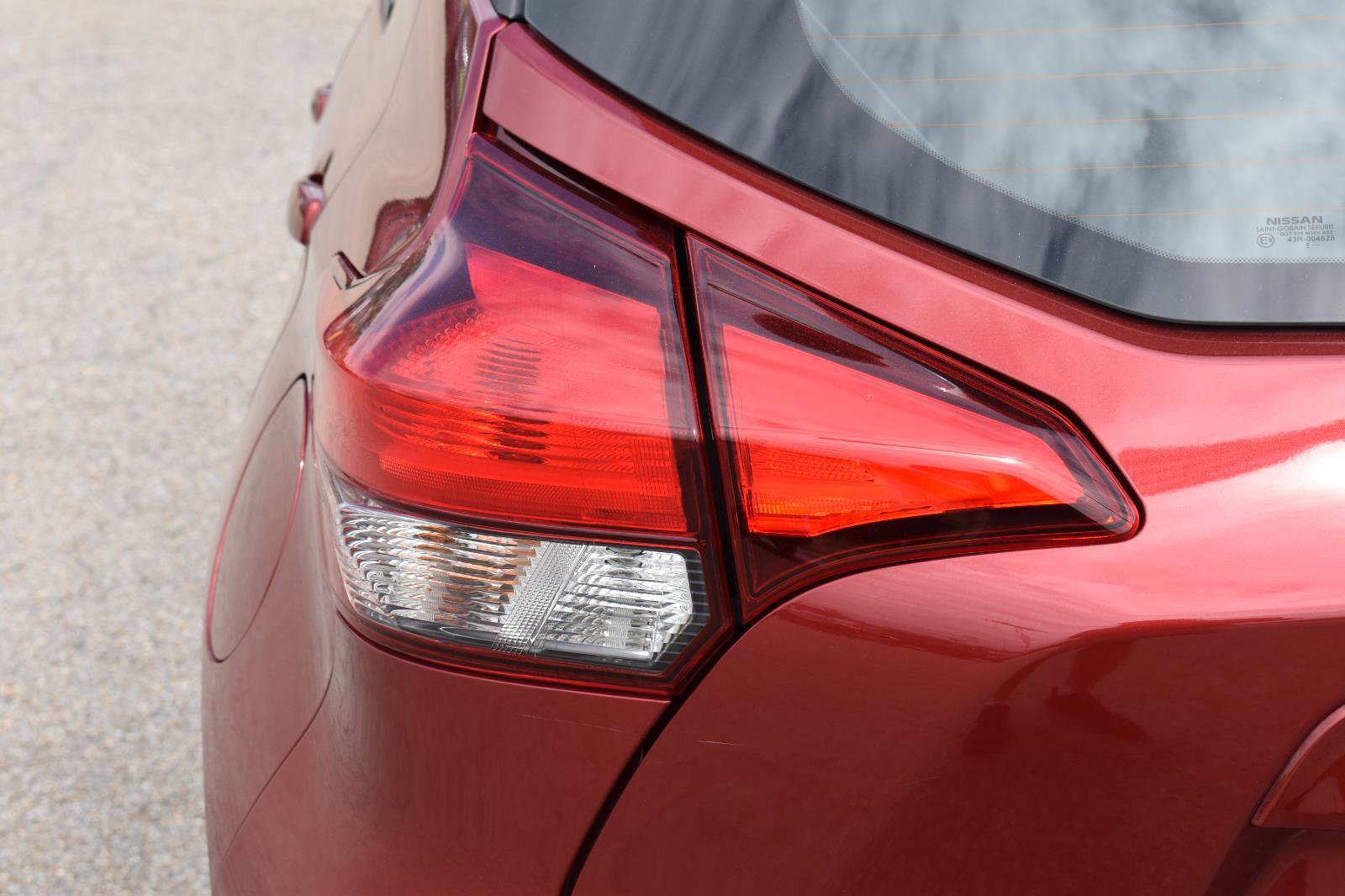 Used 2020 Nissan Kicks SR image 7