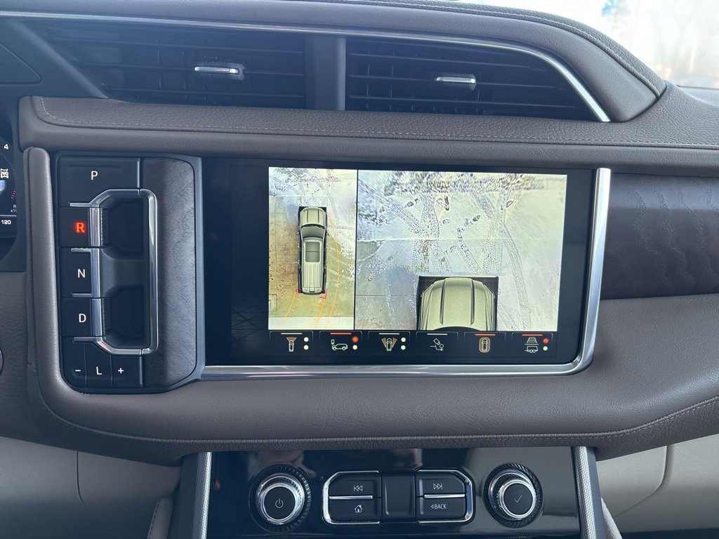 Used 2023 GMC Yukon XL Denali w/ Advanced Technology Package image 19