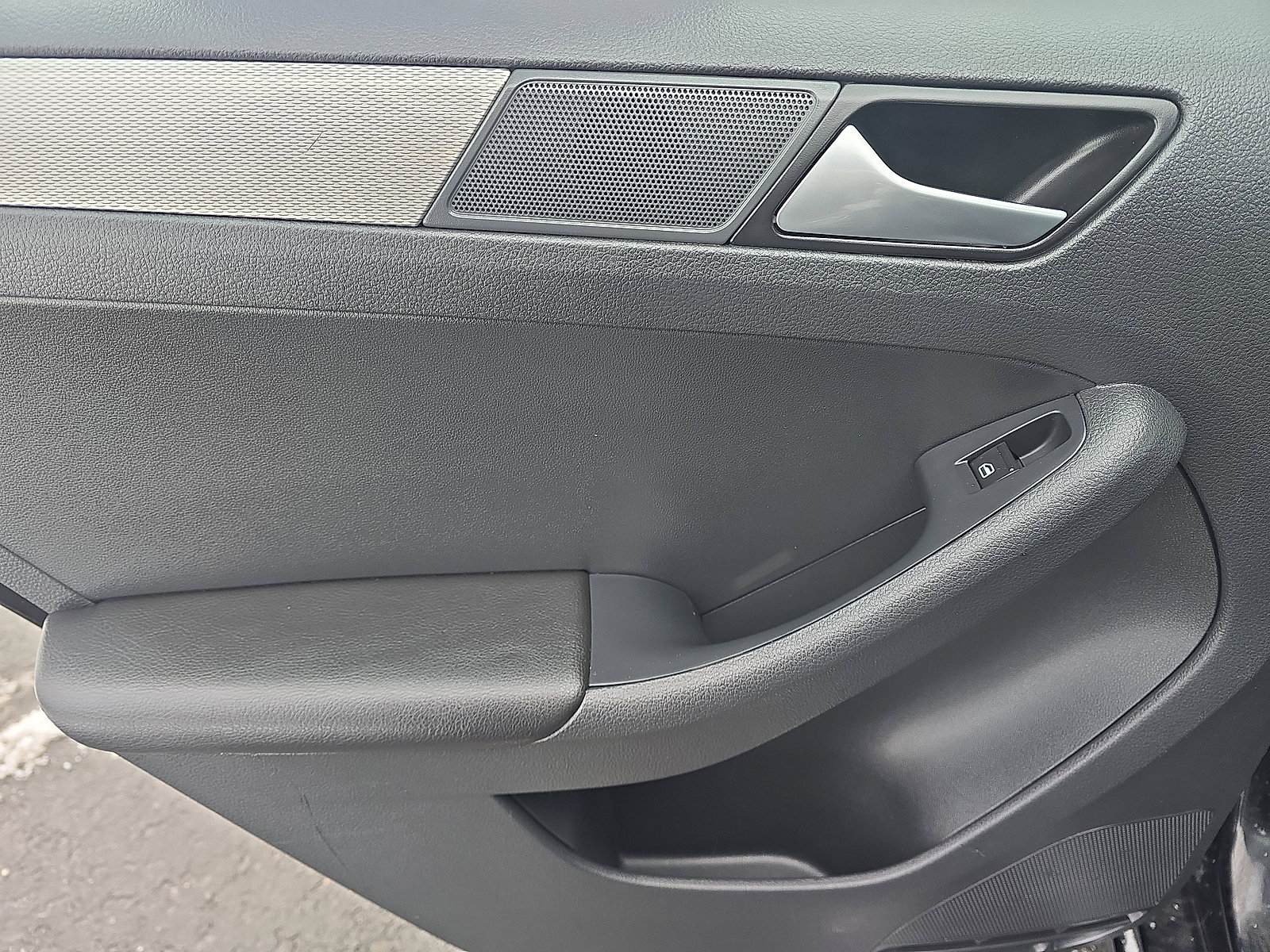 Used 2018 Volkswagen Jetta Wolfsburg Edition image 25