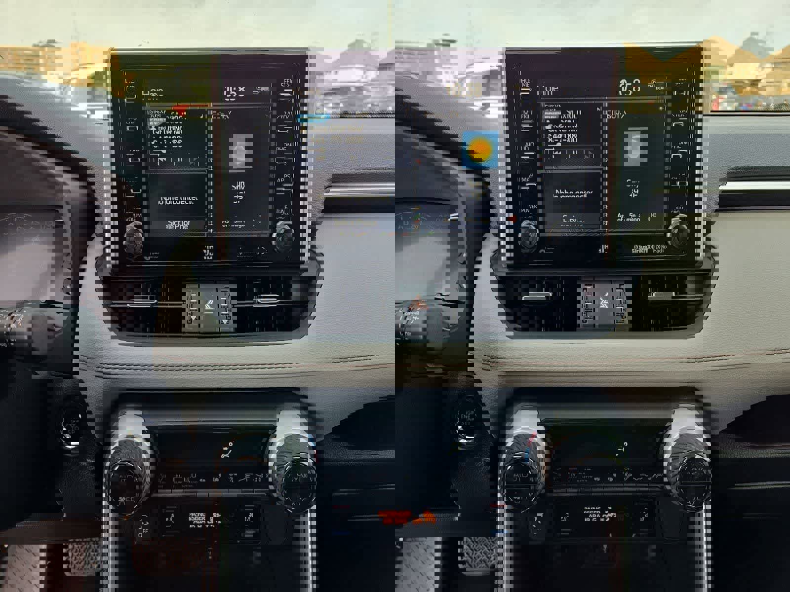 Used 2019 Toyota RAV4 Limited w/ Cold Weather Package image 28