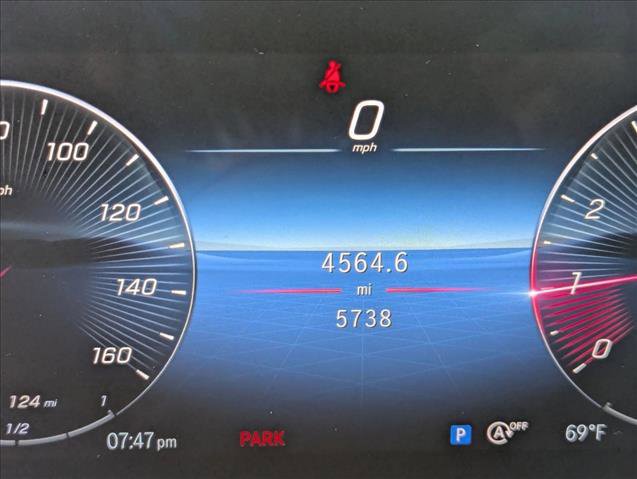 Certified 2025 Mercedes-Benz GLB 250 image 11