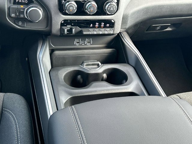 New 2027 RAM 1500 Express AWD/4WD image 16