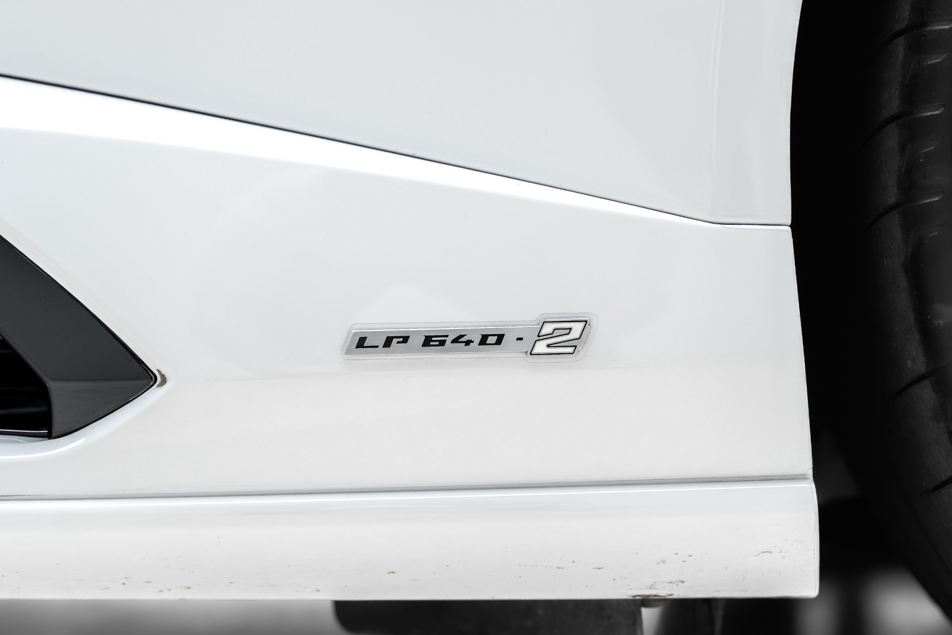 Used 2023 Lamborghini Huracan Tecnica RWD image 24