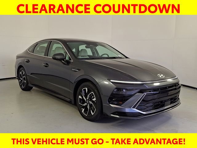 Certified 2025 Hyundai Sonata SEL image 1