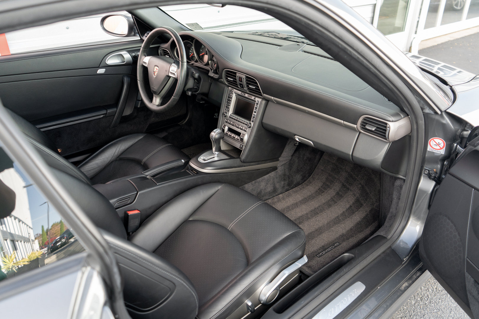 Used 2007 Porsche 911 Carrera RWD image 23