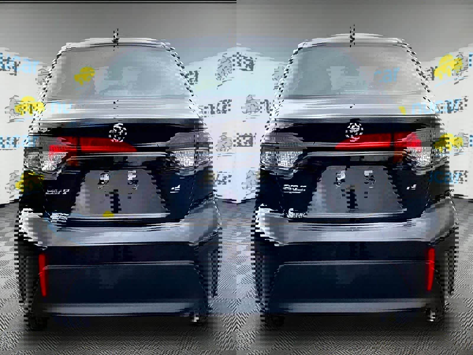 Used 2025 Toyota Corolla LE image 5