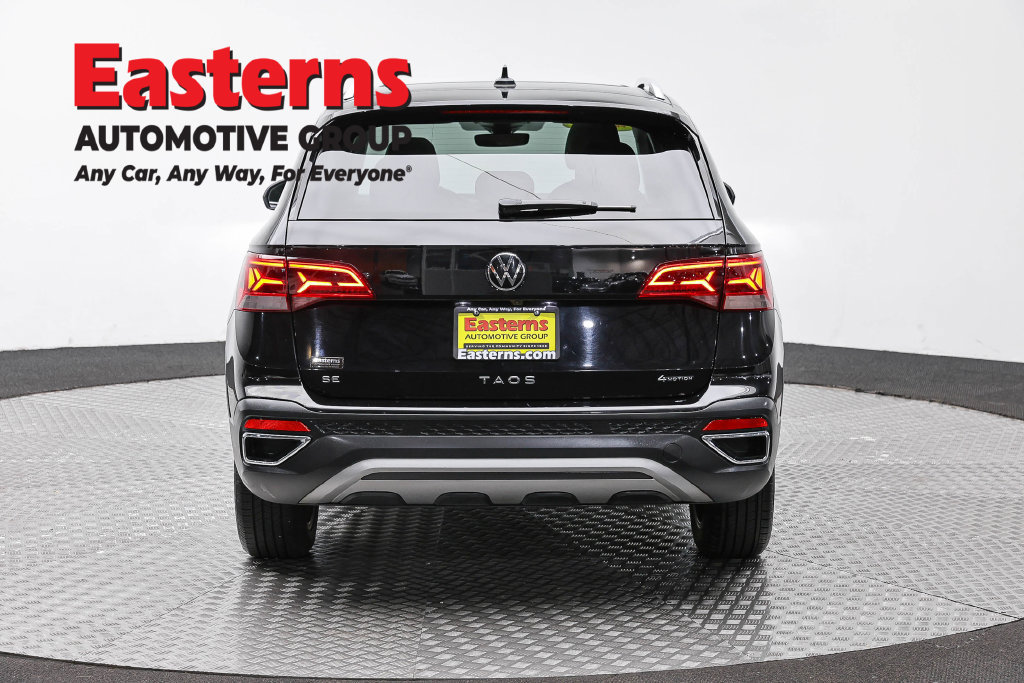Used 2024 Volkswagen Taos SE AWD/4WD image 7
