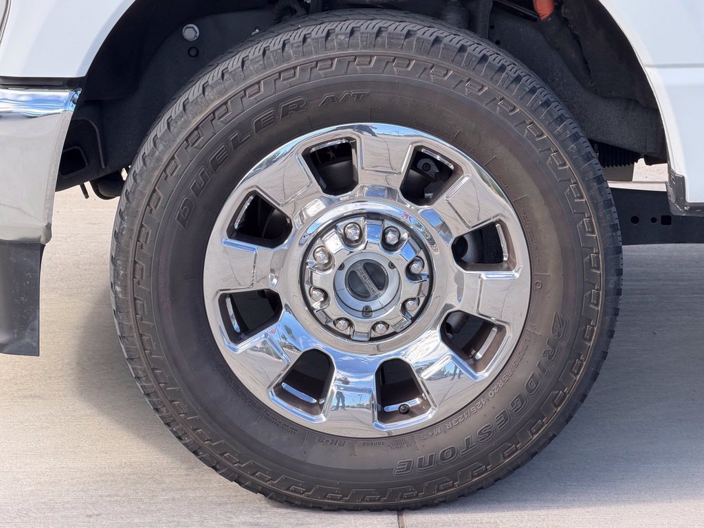 Used 2025 Ford F350 Lariat w/ Chrome Package AWD/4WD image 13