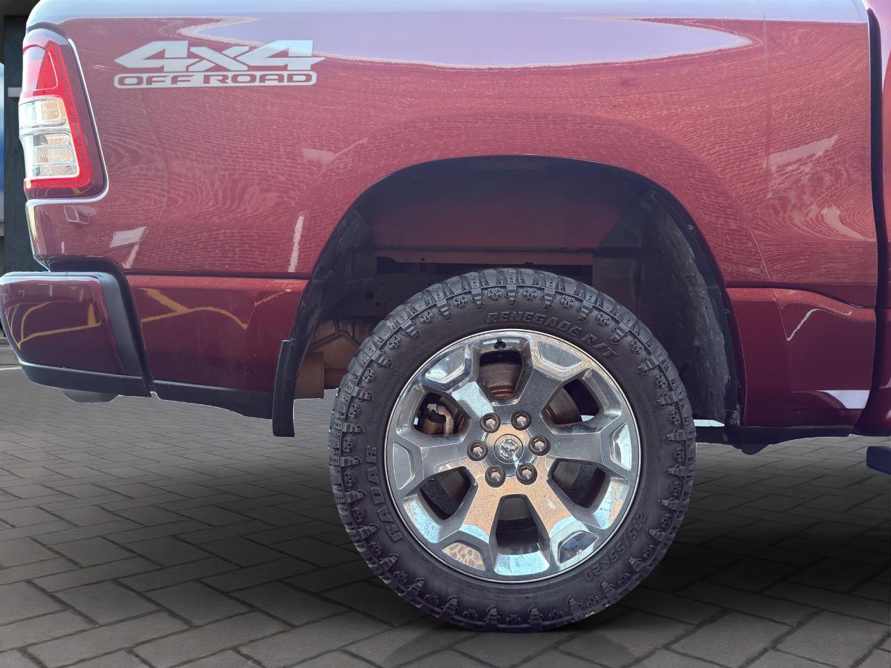 Used 2020 RAM 1500 Lone Star AWD/4WD image 25