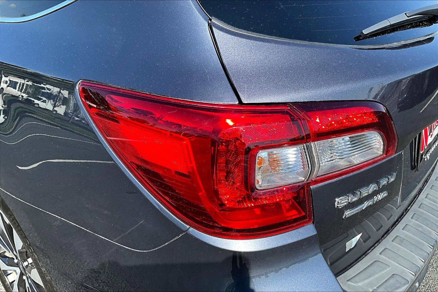 Used 2017 Subaru Outback 2.5i Limited image 23